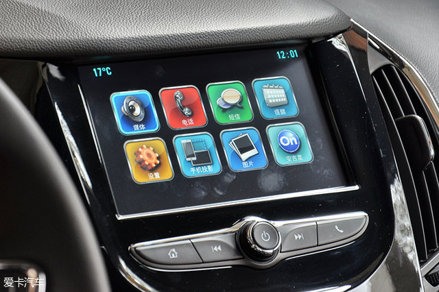 西安13年雪佛兰科鲁兹两厢,雪佛兰1.4t科鲁兹两厢二手车