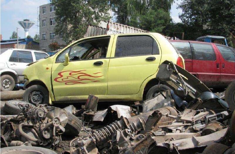 车报废违章是不是就自动消除了,汽车有违章未处理能继续上路开吗