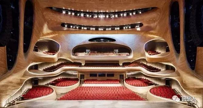 建筑师马岩松简介,中国著名建筑设计师及作品