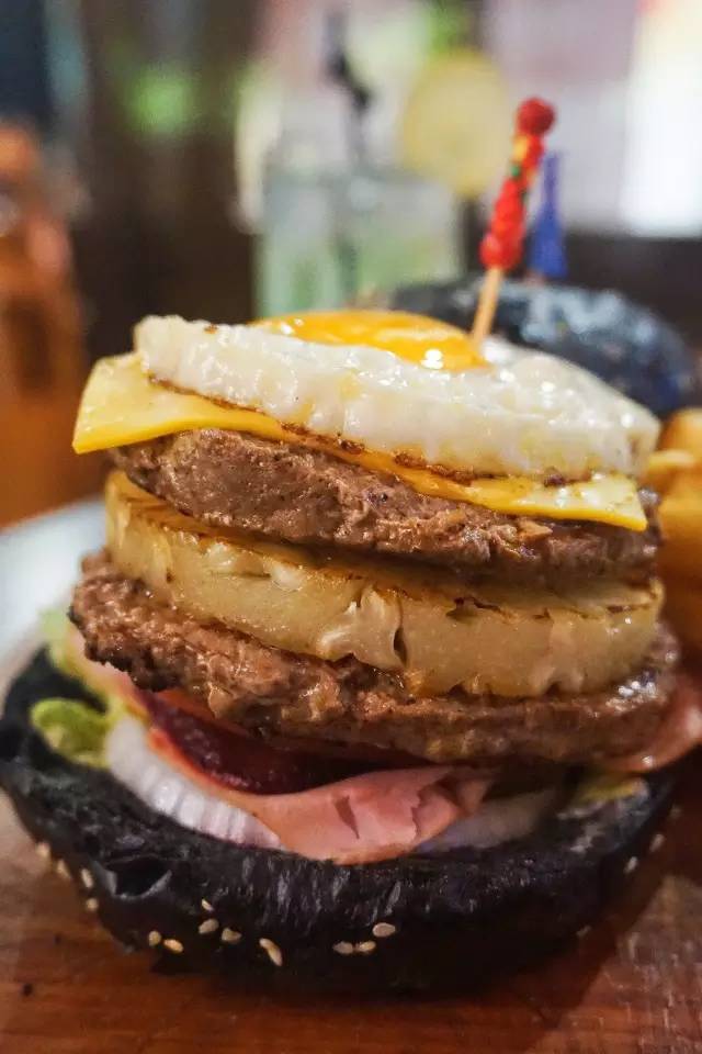 单身狗慎入!在上海,小伙谈恋爱要带女朋友去做……