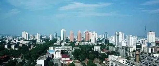 咸阳一室一厅的房子现在什么价格,咸阳一套复式的房子多少钱