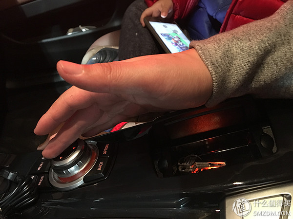 宝马520i旅行版功能,宝马520i和530旅行