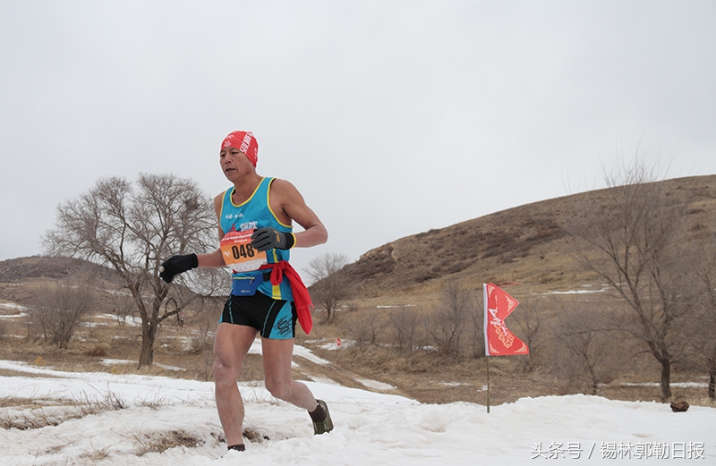 澶氫鸡鍐伴洩瓒婇噹璺戠簿鑻辫禌,runrun鐩存挱鍥炴斁