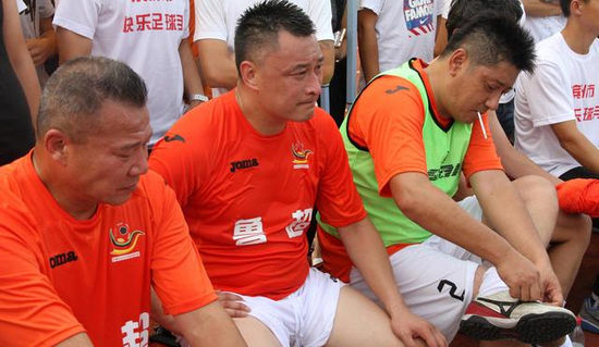 曾击败小罗梅西的足坛大佬出狱在即他培养的球员已被中超哄抢