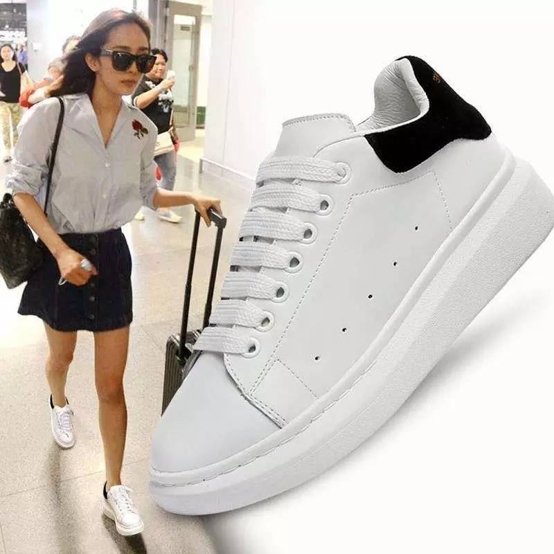 杨幂、吴亦凡都穿小白鞋出街，背后是阿迪古驰纪梵希的商业计谋