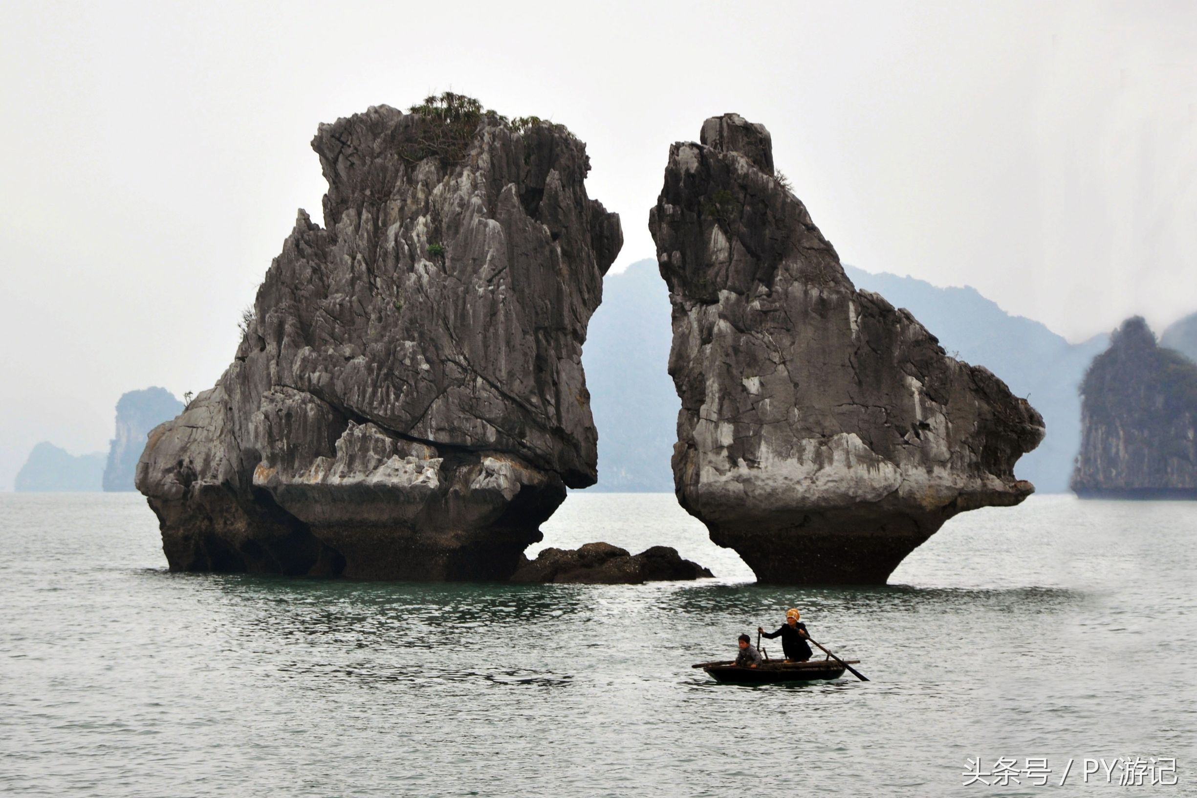 越南下龙湾海上桂林景区,桂林山水和越南下龙湾