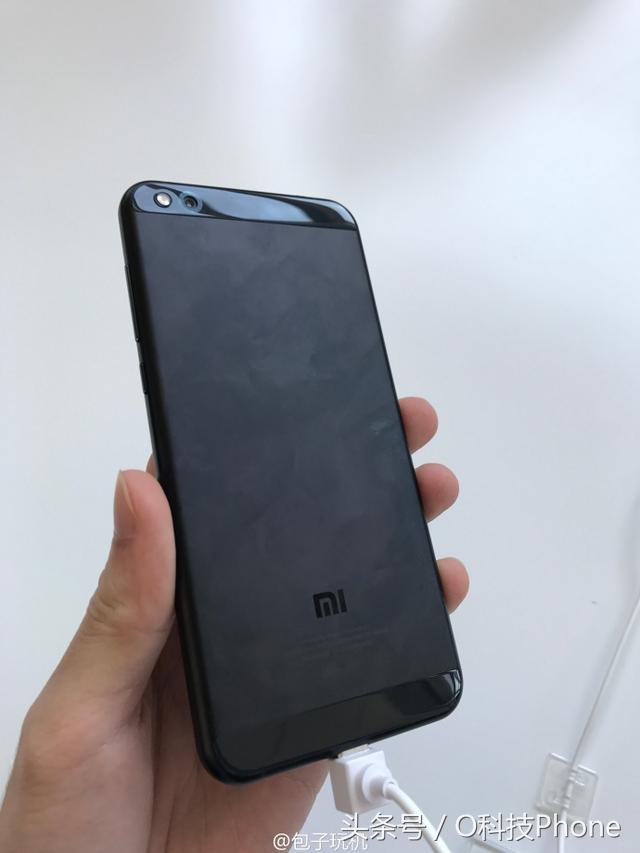 小米5c无背光,小米5c值得入手吗