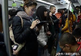 王者荣耀纠结之：为啥被坑总是你？因你永远不知道队友在啥地方玩