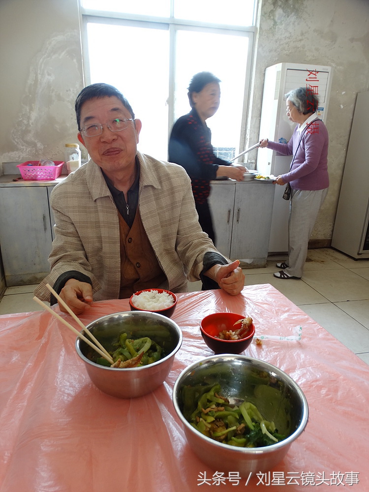 三亚适合老人居住的地方,去三亚旅游可以住老年公寓么