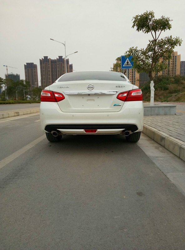 新天籁2.0时尚版,新天籁2.0悦享版