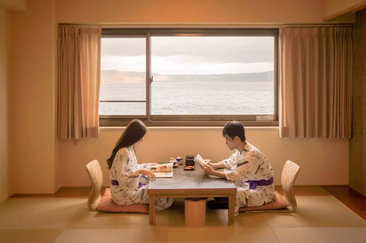 您的《旅行自拍秘籍》到货，请签收！