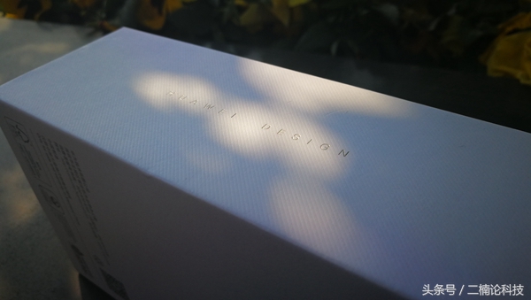 华为p10钻雕蓝后盖原厂,华为p10钻雕蓝陶瓷白哪个好