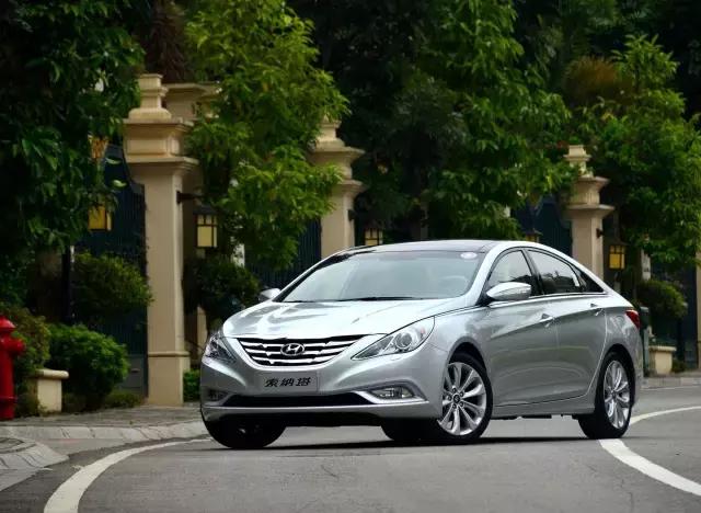 韩系车全新车型,老款韩系伊兰特悦动比较耐造