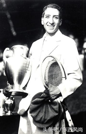 靠一件白色t恤凭什么卖10个亿,只靠一件t恤就可以撑爆夏天