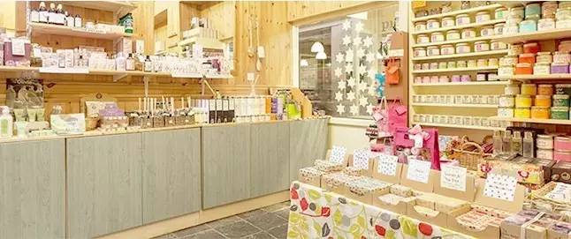 同样点蜡烛，为什么别人玩的是品味，你却只能叫玩火？