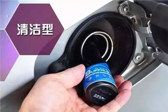 发动机表面有黑色脏东西,发动机有黑色油污怎么处理