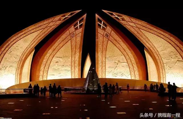 是什么样的国家,公共厕所里竟然只有一个拳头大的壶?