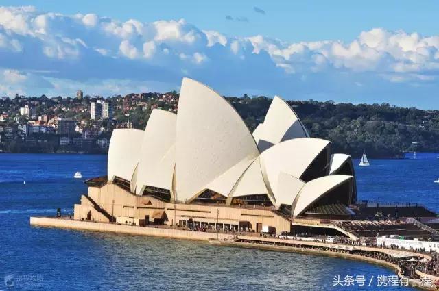 是什么样的国家,公共厕所里竟然只有一个拳头大的壶?