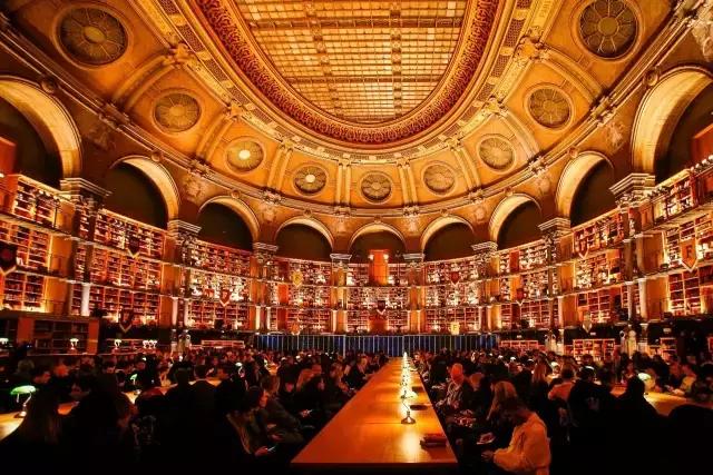 puma蕾哈娜联名,puma蕾哈娜捐款