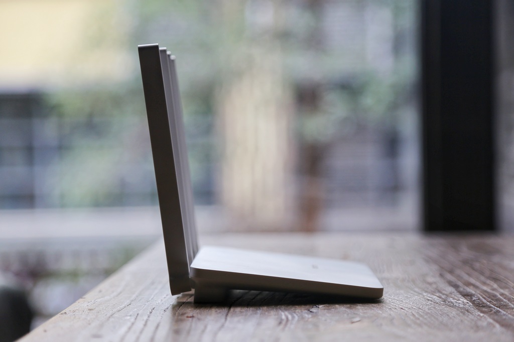 磊科n1路由器,性价比高的大功率路由器推荐