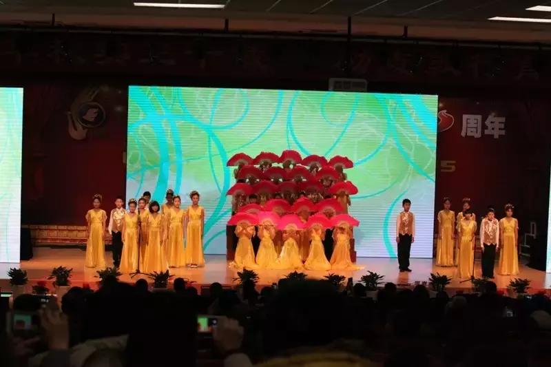 家门口的好学校特色课程,什么样的学校能算一个是好学校