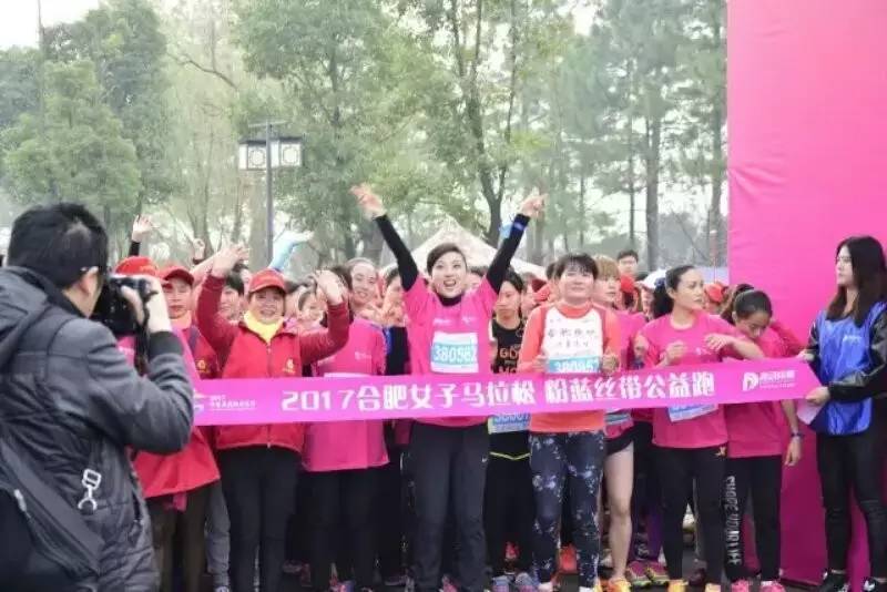 濂虫槦绮夌孩涓濆甫鍏泭鍐欑湡鍥剧墖,绮夌孩涓濆甫鍏泭2019鍥剧墖