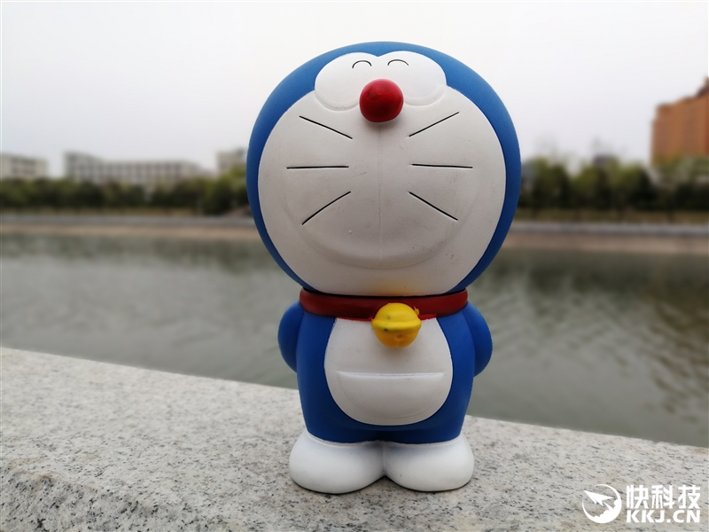 荣耀手机升级8.0测评,荣耀手机关于使用流畅度测试