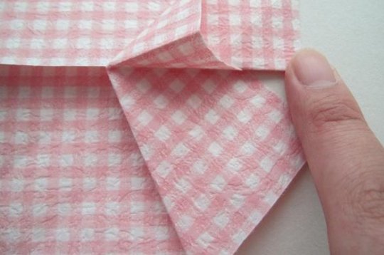 组合心形礼品盒折纸图解教程,心形折纸收纳盒教程简单