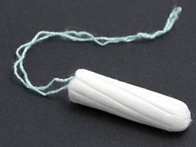 千万不要对女生说多喝热水,不要对女生说多喝水