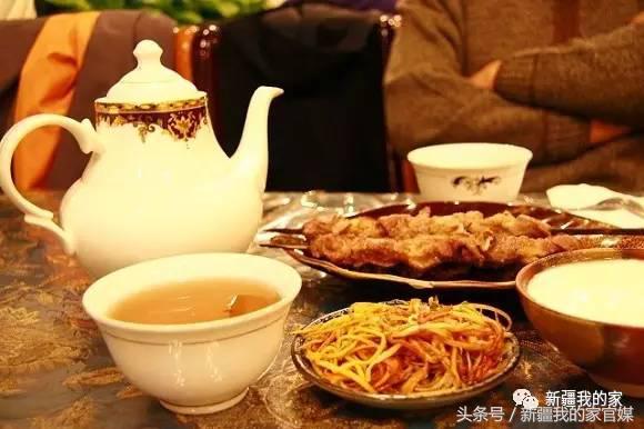 全国各省：我出上联！*疆新**丫头：我对下联！太有才了！