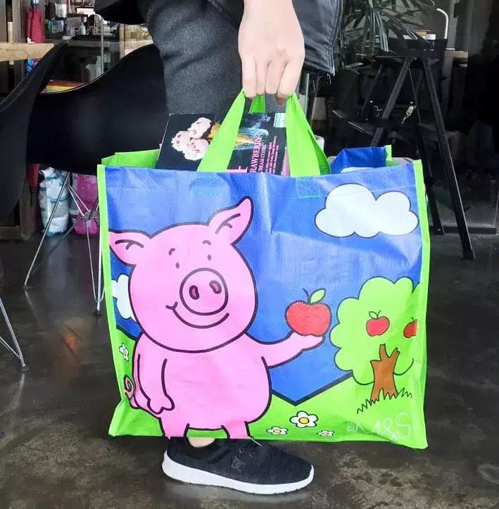 赶在关门前买到最好吃的面包,赶在关门之前买东西