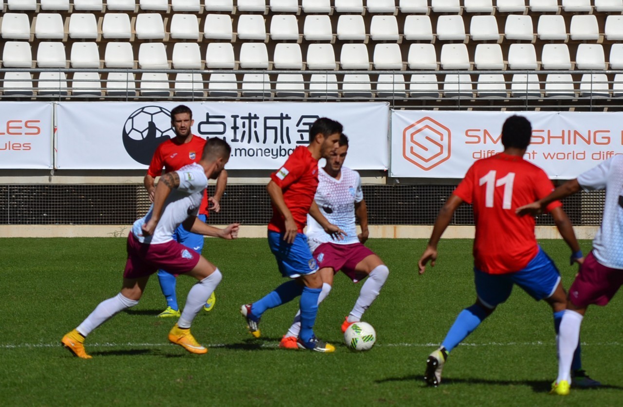 徐根宝快乐足球赢球才快乐,徐根宝范志毅根宝足球基地