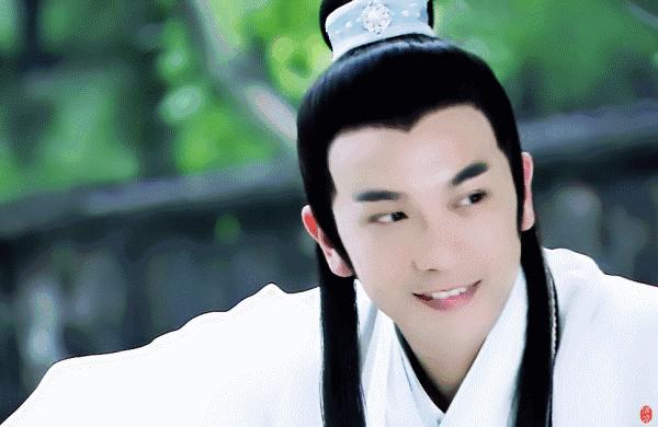 樱花限定款，一起粉出少女味｜时令