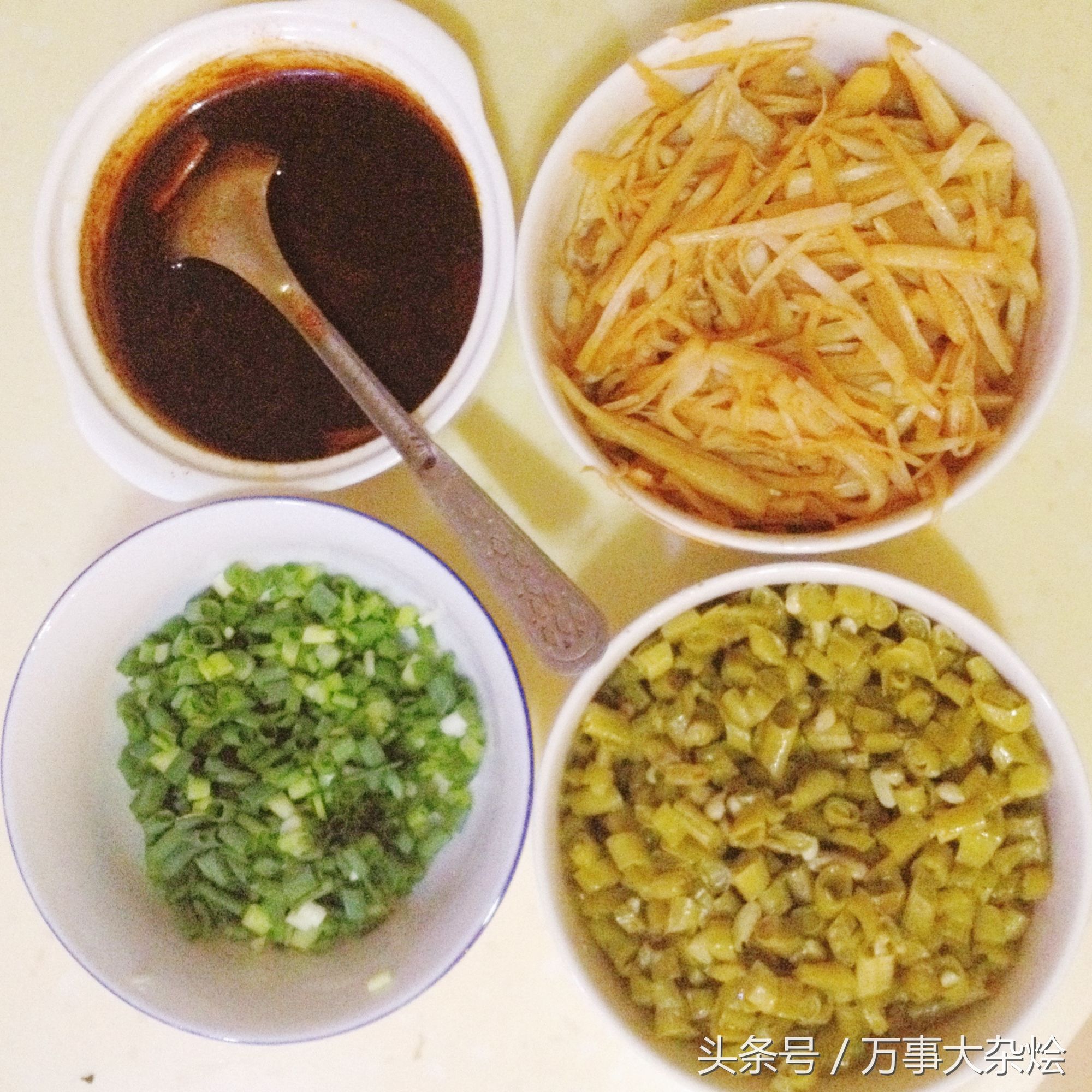 地域特色螺蛳粉,飘味香教你螺蛳粉做法