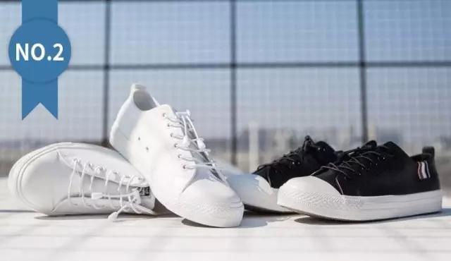 来爱琴海风铃森林,取尽春色留下倩影