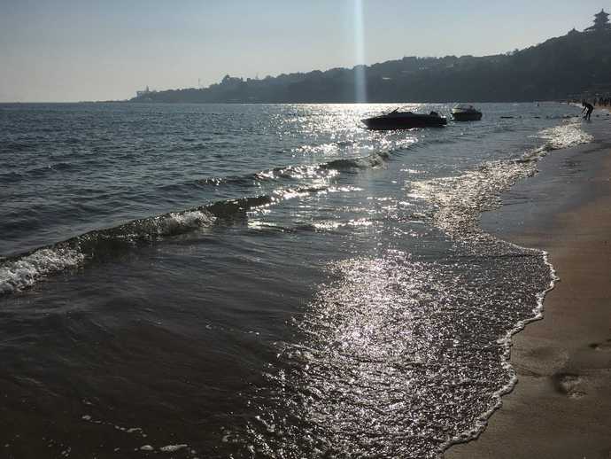 再遇青岛，距上次与你相见已过去了十年