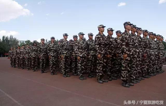 新华学院，不散的青春