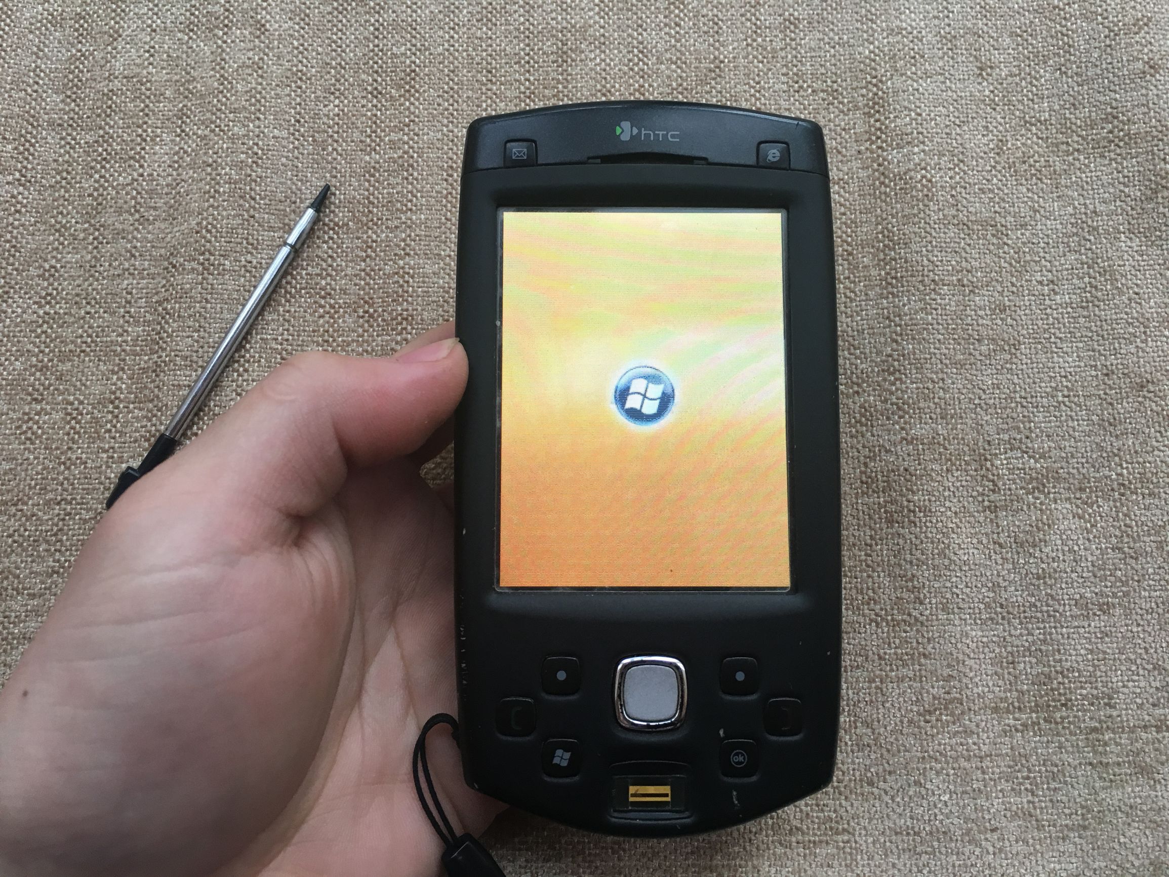 指纹解锁的鼻祖手机,指纹识别率最高的手机