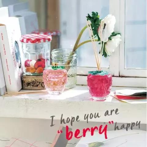 这些彩妆、饰品和衣服，给我10个男朋友都不换！