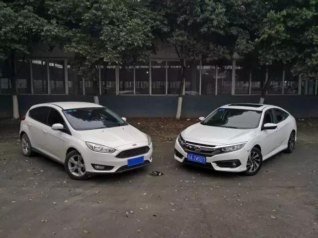 十代思域豪华版定速巡航 (10代思域尊贵版自动巡航)