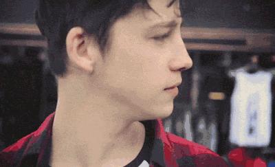 直男们穿什么鞋不磨脚却只磨姑娘心？