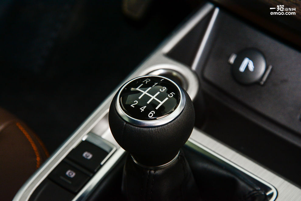 东风风行景逸x5试驾,了解东风风行景逸x5