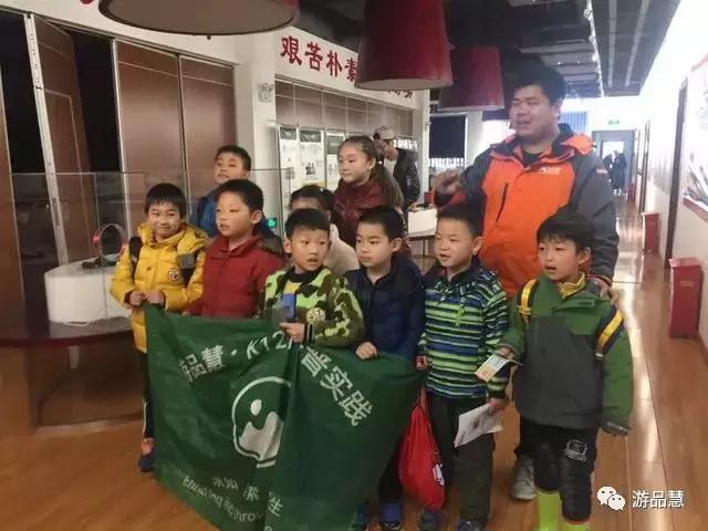 传承中华文脉绘画,定制叶脉画