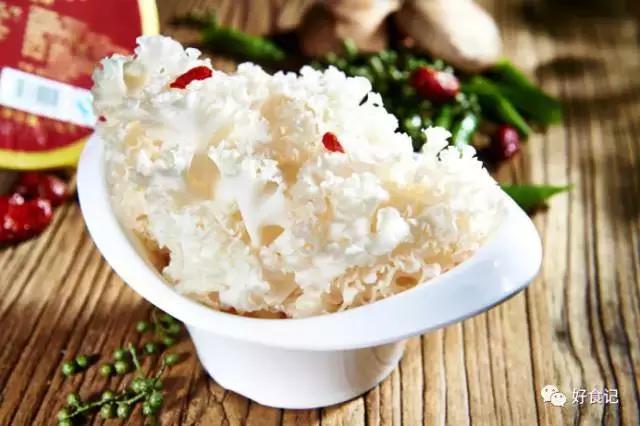 绣球菌成精了!280天的等待,唇齿相依的一刻,你会爱上她吗?