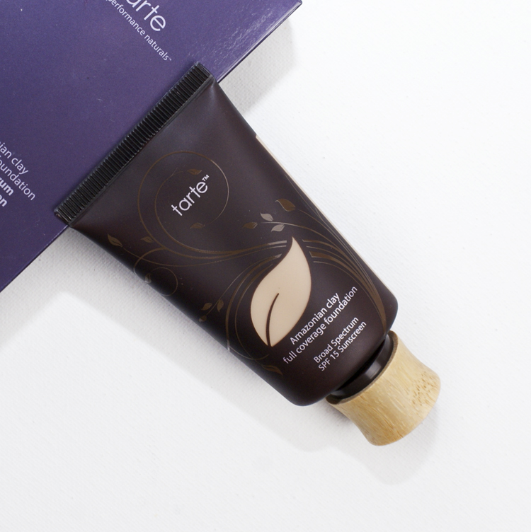 第一次用一款新的粉底液起痘 (不容易起痘痘的粉底液)