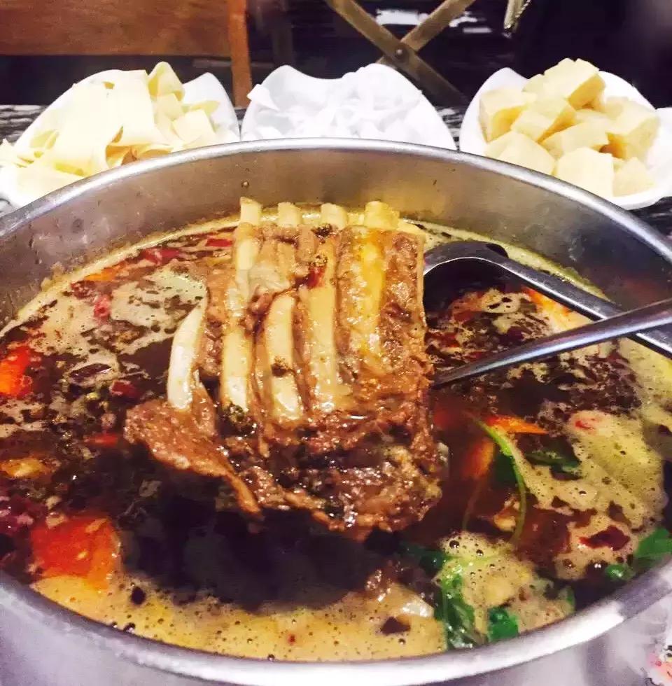 直男们别再回复多喝热水,直男别再傻傻叫女朋友多喝热水了