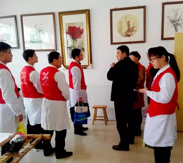 潍坊这家医院的志愿者太牛了！聋哑儿童也感受到了满满的爱……