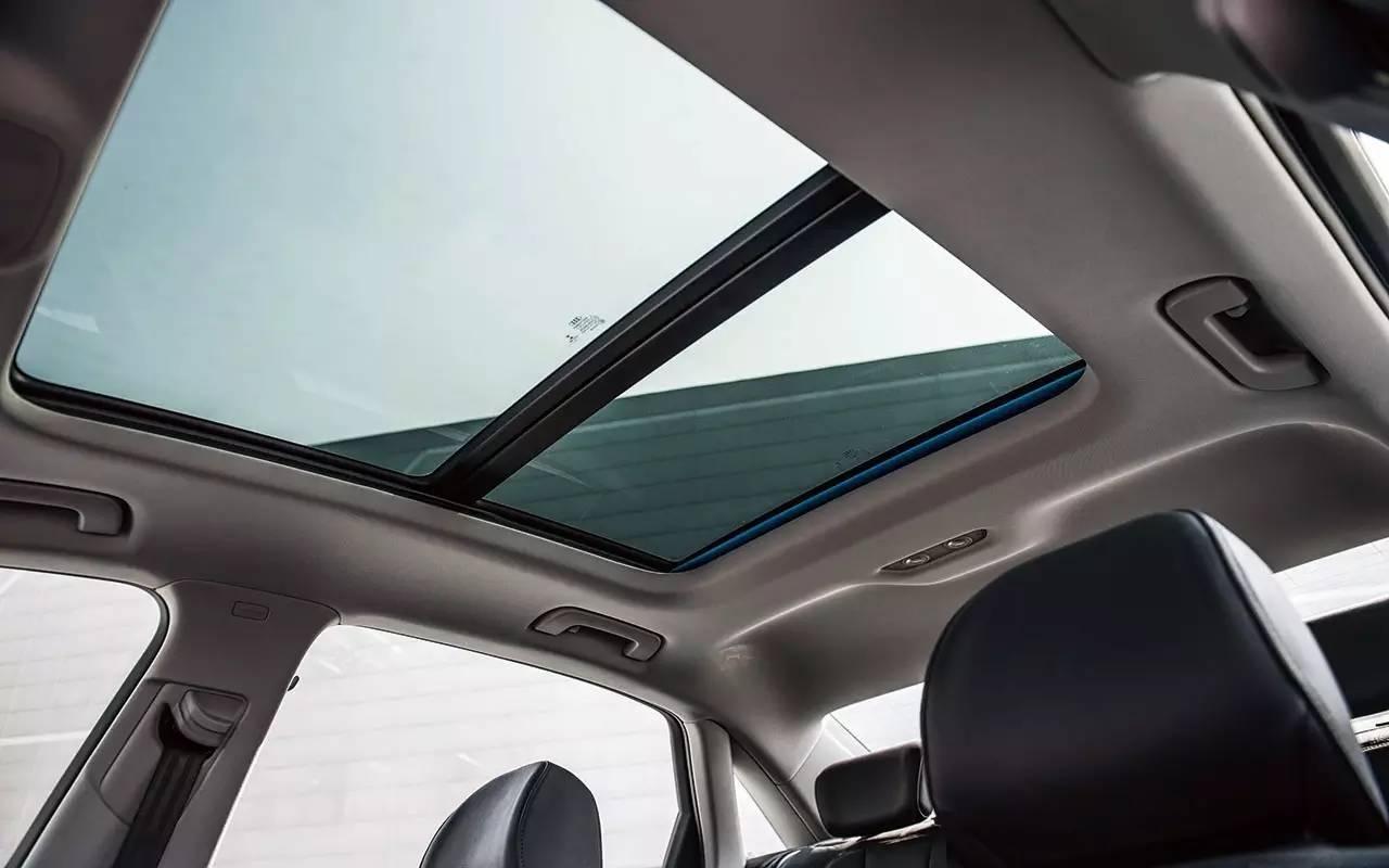 奥迪a4l四驱quattro试驾,2018款奥迪a4l试驾视频胖哥