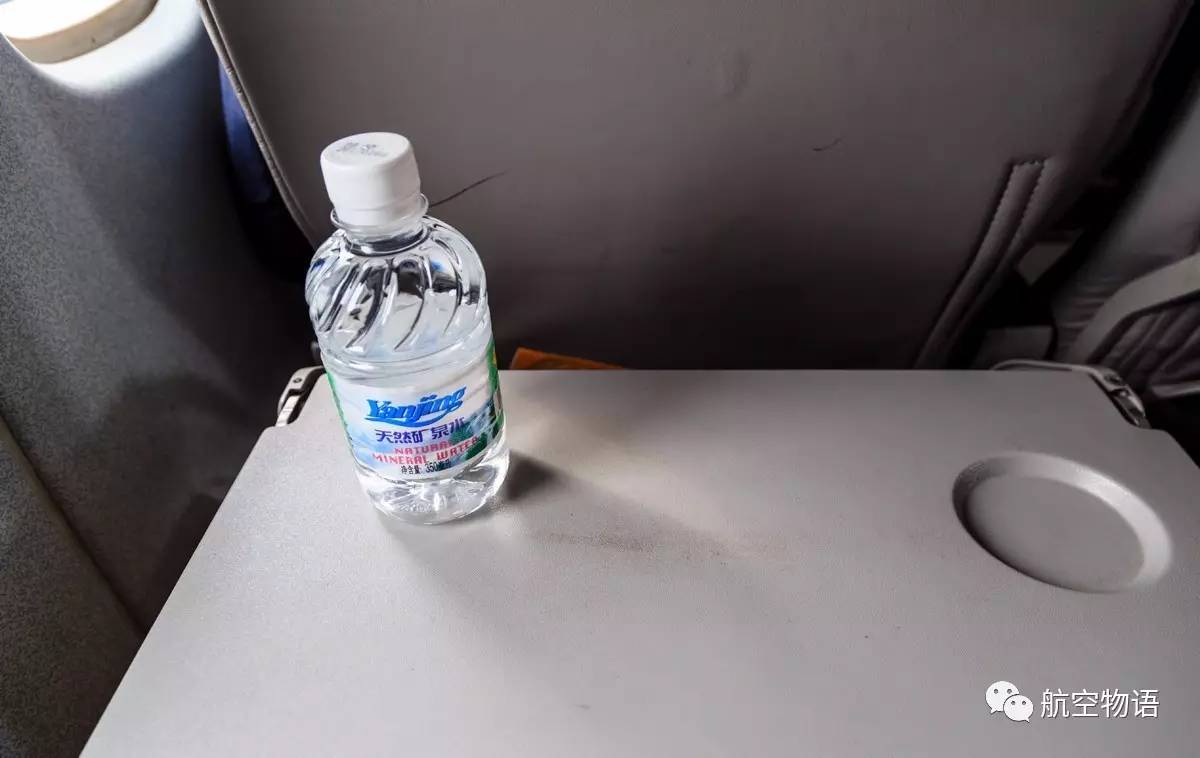 国内小型螺旋桨客机体验,螺旋桨支线客机乘坐