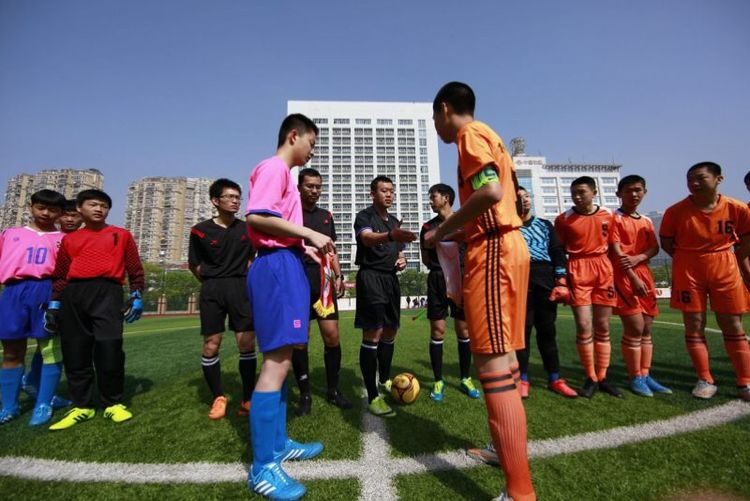 三明市中小学生足球联赛引爆激情点燃中国足球梦!